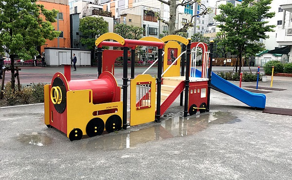 新橋駅周辺の憩いの場や公園