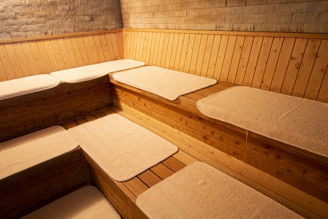 新橋駅のおすすめサウナ「アスティル」で心も体もリラックス!