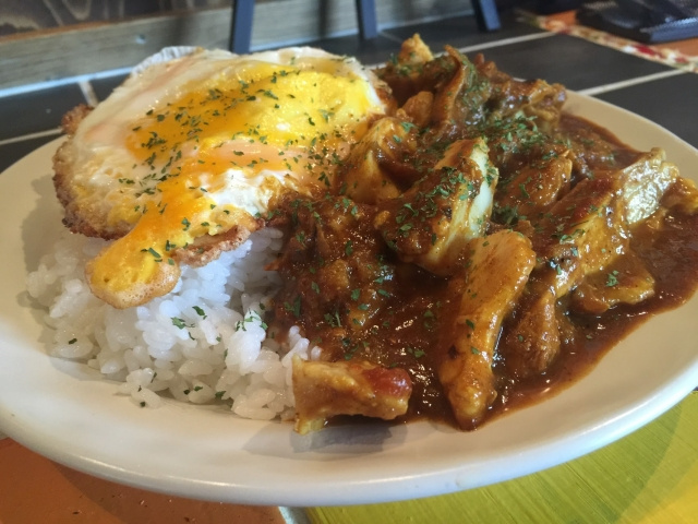新橋に配達してもらえるデリバリーカレー屋はどこ?